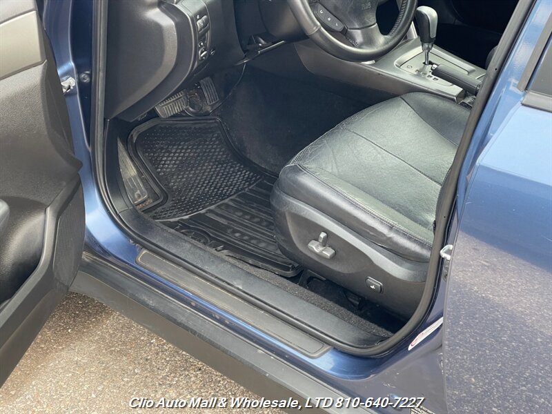 2012 Subaru Forester 2.5X Limited - Photo 8 - Clio, MI 48420