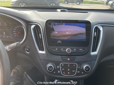 2019 Chevrolet Malibu LT   - Photo 8 - Clio, MI 48420