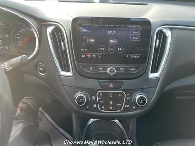 2019 Chevrolet Malibu LT   - Photo 7 - Clio, MI 48420