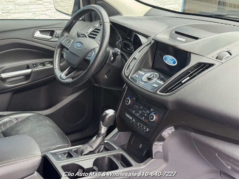 2018 Ford Escape Titanium - Photo 23 - Clio, MI 48420