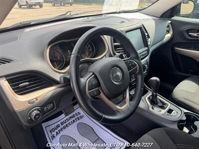 2018 Jeep Cherokee North   - Photo 3 - Clio, MI 48420