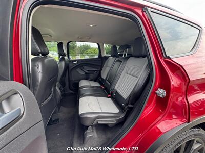 2019 Ford Escape SE   - Photo 13 - Clio, MI 48420