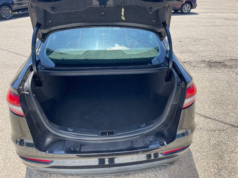 2020 Ford Fusion SEL - Photo 16 - Clio, MI 48420