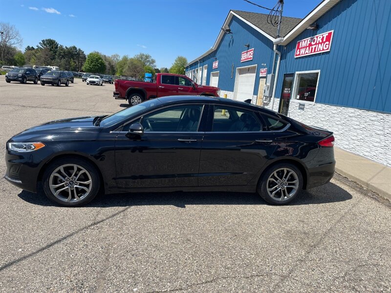 2020 Ford Fusion SEL - Photo 3 - Clio, MI 48420