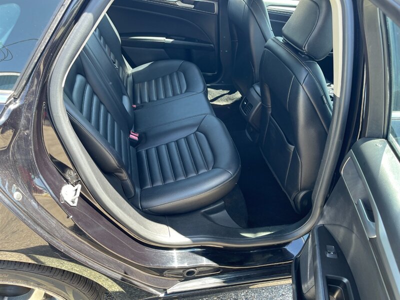 2020 Ford Fusion SEL - Photo 15 - Clio, MI 48420