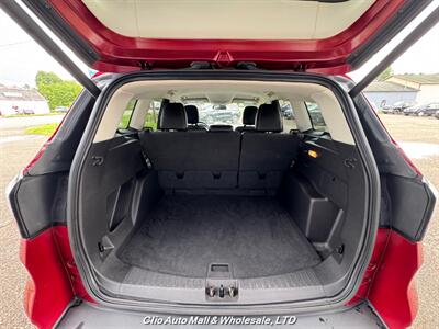 2018 Ford Escape SEL   - Photo 16 - Clio, MI 48420