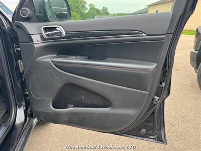 2017 Jeep Grand Cherokee Trailhawk   - Photo 14 - Clio, MI 48420