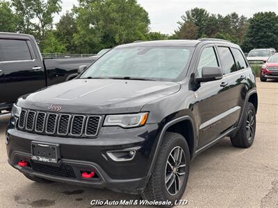 2017 Jeep Grand Cherokee Trailhawk   - Photo 1 - Clio, MI 48420