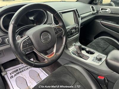 2017 Jeep Grand Cherokee Trailhawk   - Photo 5 - Clio, MI 48420