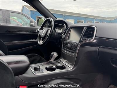 2017 Jeep Grand Cherokee Trailhawk   - Photo 15 - Clio, MI 48420