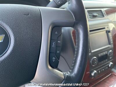 2013 Chevrolet Avalanche LTZ  Black Diamond - Photo 21 - Clio, MI 48420