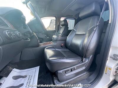 2013 Chevrolet Avalanche LTZ  Black Diamond - Photo 18 - Clio, MI 48420