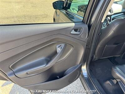 2016 Ford Escape SE AWD   - Photo 15 - Clio, MI 48420