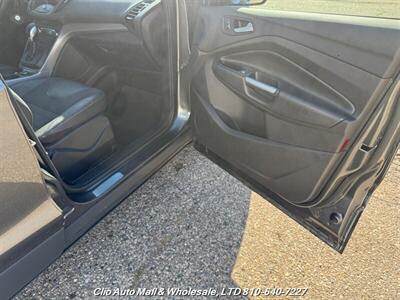 2016 Ford Escape SE AWD   - Photo 24 - Clio, MI 48420