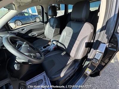 2016 Ford Escape SE AWD   - Photo 13 - Clio, MI 48420