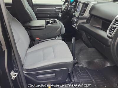 2021 RAM 1500 Big Horn   - Photo 8 - Clio, MI 48420