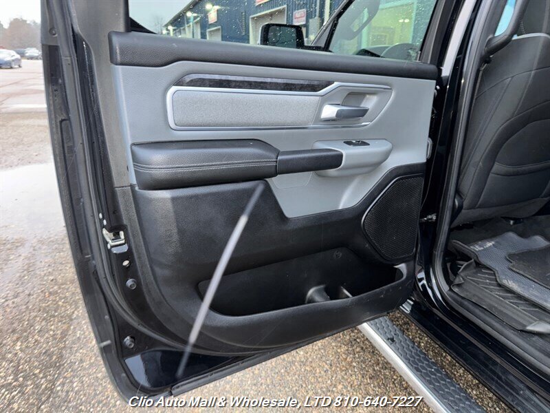 2021 RAM 1500 Big Horn - Photo 19 - Clio, MI 48420