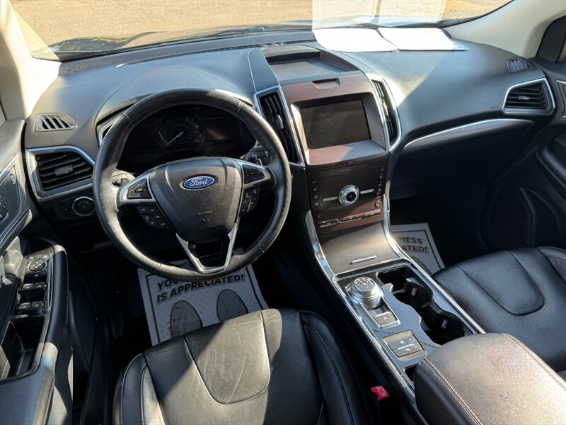 2020 Ford Edge Titanium - Photo 16 - Clio, MI 48420
