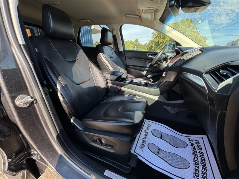 2020 Ford Edge Titanium - Photo 35 - Clio, MI 48420
