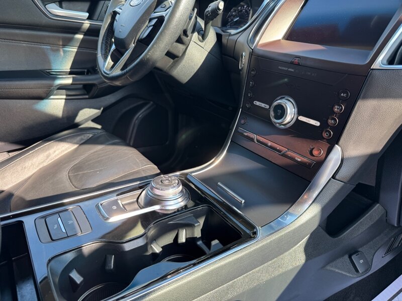 2020 Ford Edge Titanium - Photo 33 - Clio, MI 48420