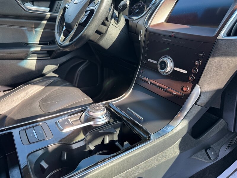 2020 Ford Edge Titanium - Photo 32 - Clio, MI 48420
