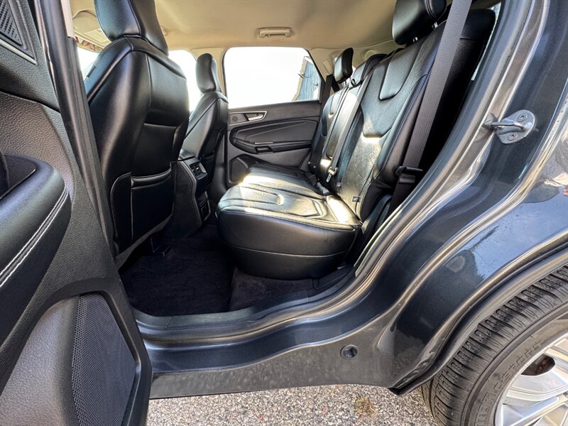 2020 Ford Edge Titanium - Photo 18 - Clio, MI 48420
