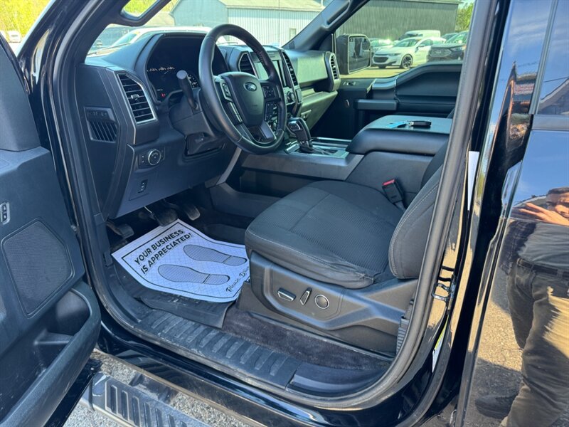 2016 Ford F-150 XLT - Photo 6 - Clio, MI 48420