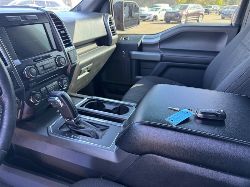 2016 Ford F-150 XLT - Photo 9 - Clio, MI 48420