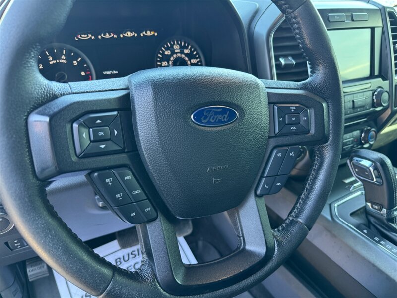 2016 Ford F-150 XLT - Photo 8 - Clio, MI 48420