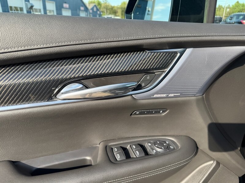 2022 Cadillac XT6 Sport - Photo 5 - Clio, MI 48420