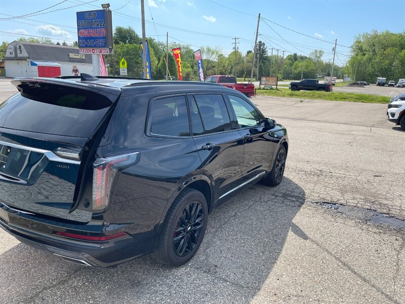 2022 Cadillac XT6 Sport - Photo 7 - Clio, MI 48420