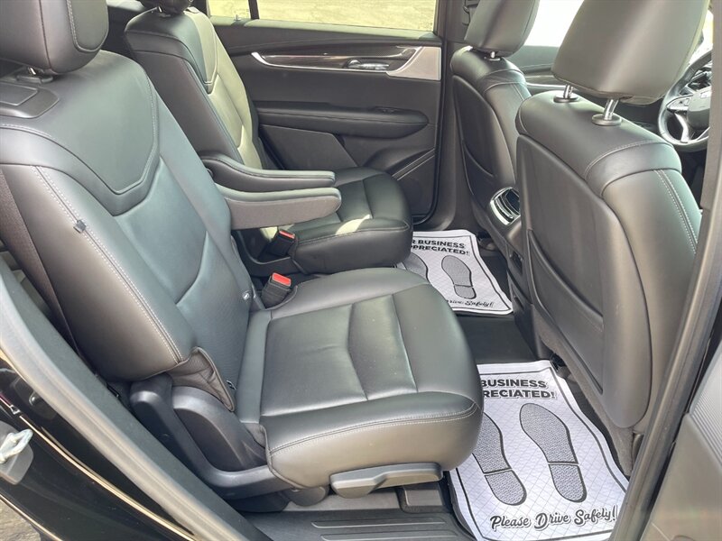 2022 Cadillac XT6 Sport - Photo 16 - Clio, MI 48420