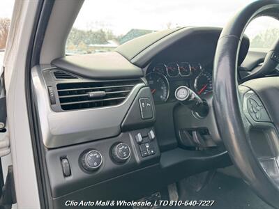 2020 Chevrolet Tahoe LS 4X4   - Photo 13 - Clio, MI 48420