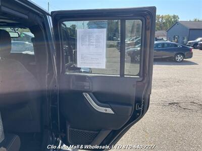 2015 Jeep Wrangler Unlimited Sahara 4WD   - Photo 11 - Clio, MI 48420