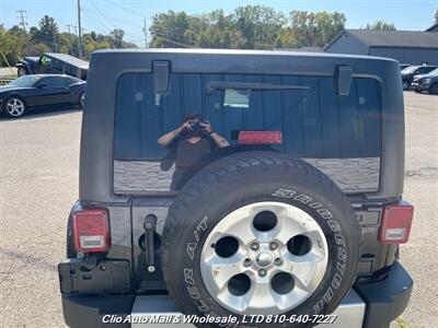 2015 Jeep Wrangler Unlimited Sahara 4WD   - Photo 3 - Clio, MI 48420