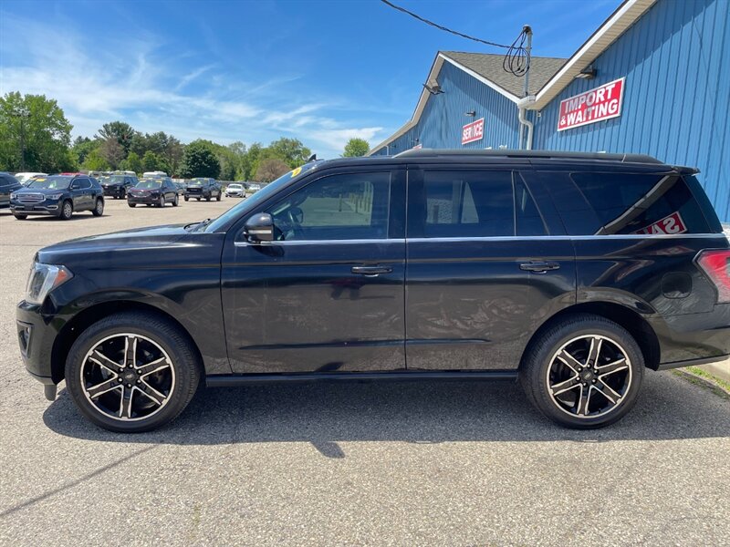 2021 Ford Expedition Limited - Photo 3 - Clio, MI 48420