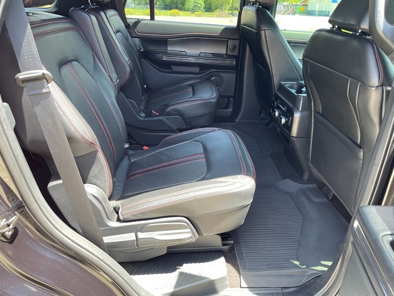 2021 Ford Expedition Limited - Photo 12 - Clio, MI 48420