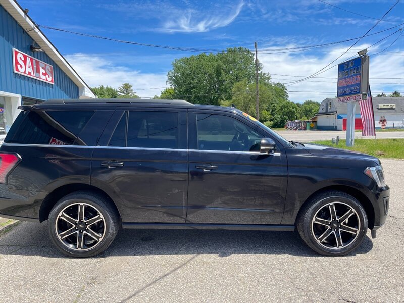2021 Ford Expedition Limited - Photo 8 - Clio, MI 48420