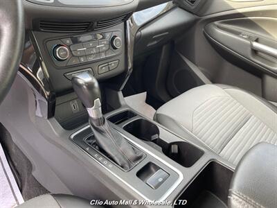 2017 Ford Escape SE   - Photo 15 - Clio, MI 48420