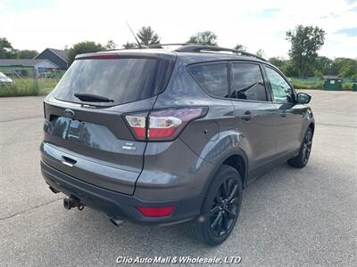 2017 Ford Escape SE   - Photo 5 - Clio, MI 48420