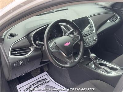 2022 Chevrolet Malibu LT   - Photo 14 - Clio, MI 48420