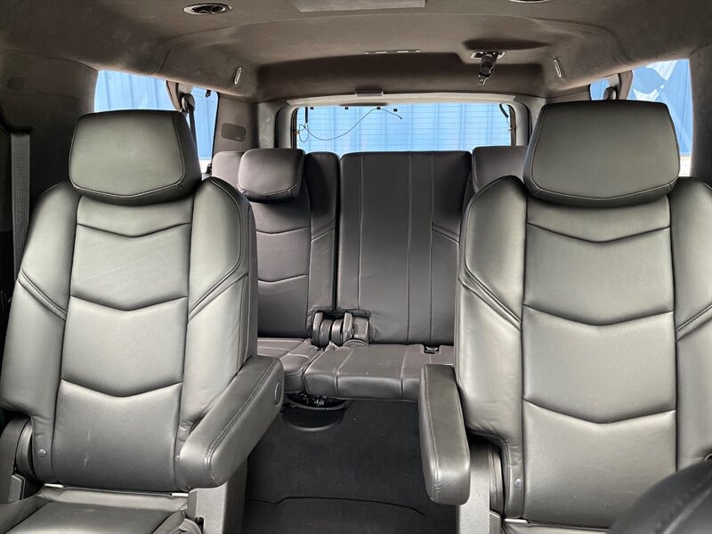 2018 Cadillac Escalade ESV Platinum - Photo 23 - Clio, MI 48420