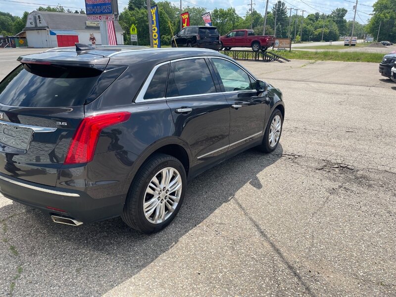 2017 Cadillac XT5 Premium Luxury - Photo 7 - Clio, MI 48420