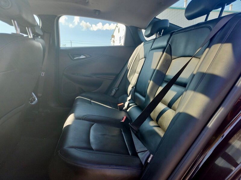 2020 Chevrolet Malibu LT - Photo 5 - Clio, MI 48420