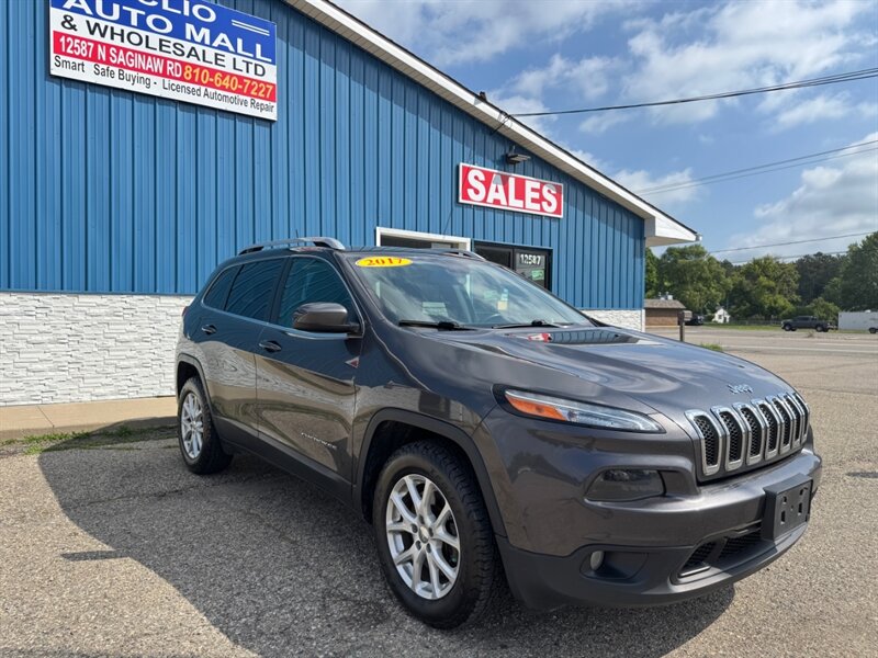 2017 Jeep Cherokee Latitude - Photo 6 - Clio, MI 48420