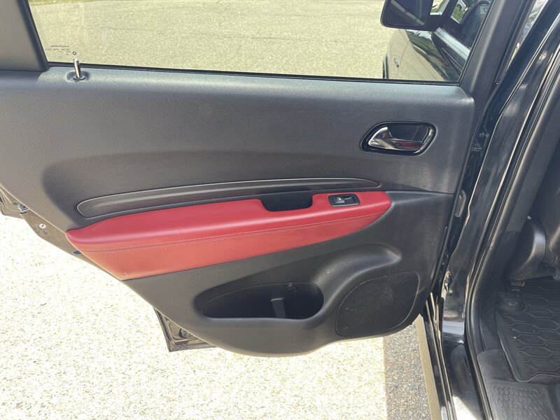 2022 Dodge Durango R/T - Photo 10 - Clio, MI 48420