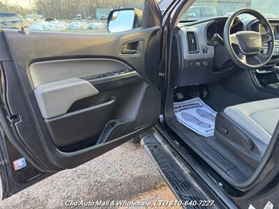 2020 Chevrolet Colorado Work Truck 4X4   - Photo 7 - Clio, MI 48420