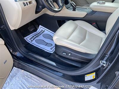 2019 Cadillac XT5   - Photo 13 - Clio, MI 48420