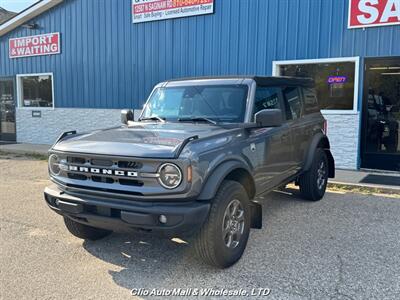 2022 Ford Bronco Big Bend 4WD   - Photo 2 - Clio, MI 48420