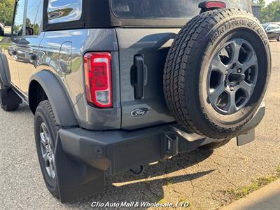 2022 Ford Bronco Big Bend 4WD   - Photo 8 - Clio, MI 48420